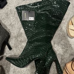 Women’s Heels/Boots