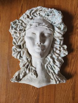 Medusa Face Boho Art Garden Wall Stone Lady Head Figure Bust Plaster