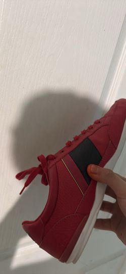 Locaste shoes
