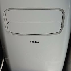 Midea Portable Air Conditioner 