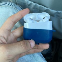 AirPods Pro’s 
