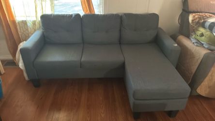 Moving out of state sale beautiful little sofa perfect condition