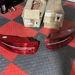 Posche 911 2014-19 Tailight Set New