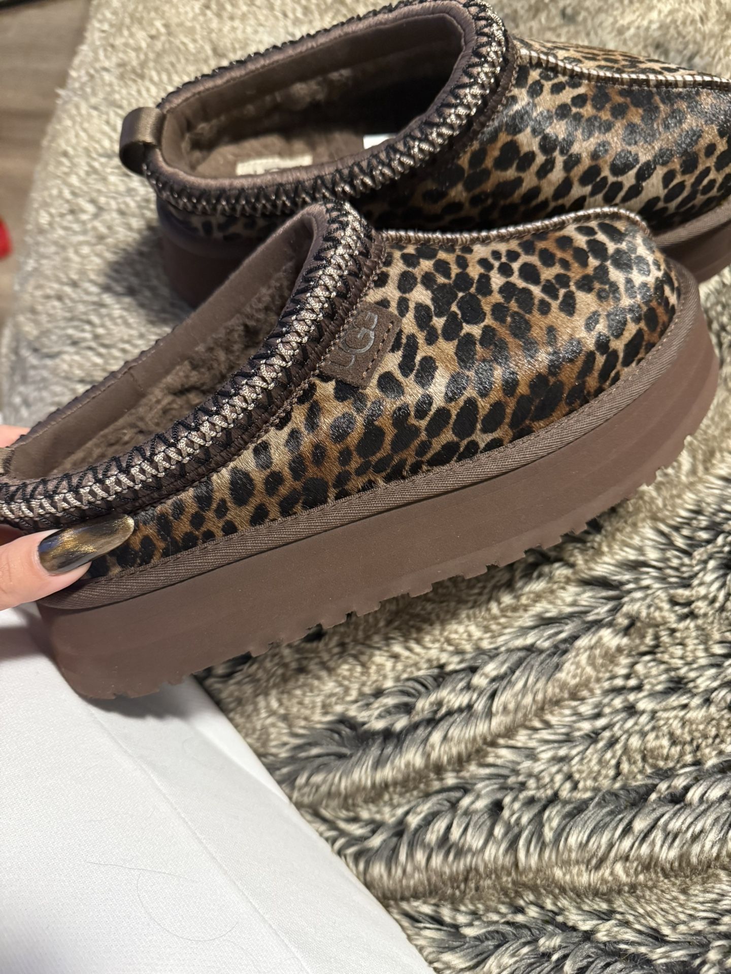 Women's Tasman Caspian Spotted Animal Print Calf Hair Clogs UGG Tasmans Leopard Print