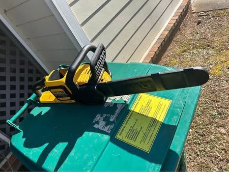 Dewalt 60V Max Brushless Chainsaw 16in