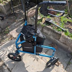 Oasis 3 Wheel Walker With Basket 