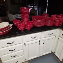 Fiesta ware Dinner ware & cooking set 84 pieces SOLD AS A SET read description for details 