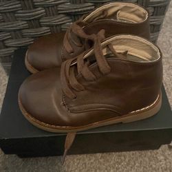 Kids shoes