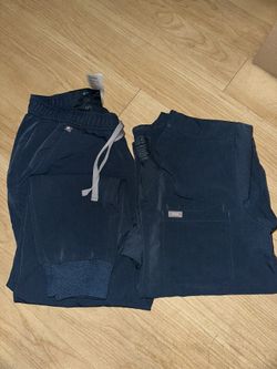 Men’s Figs Scrubs