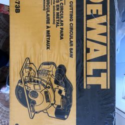 Dewalt circ saw brand new dcs373b 20 volt tool