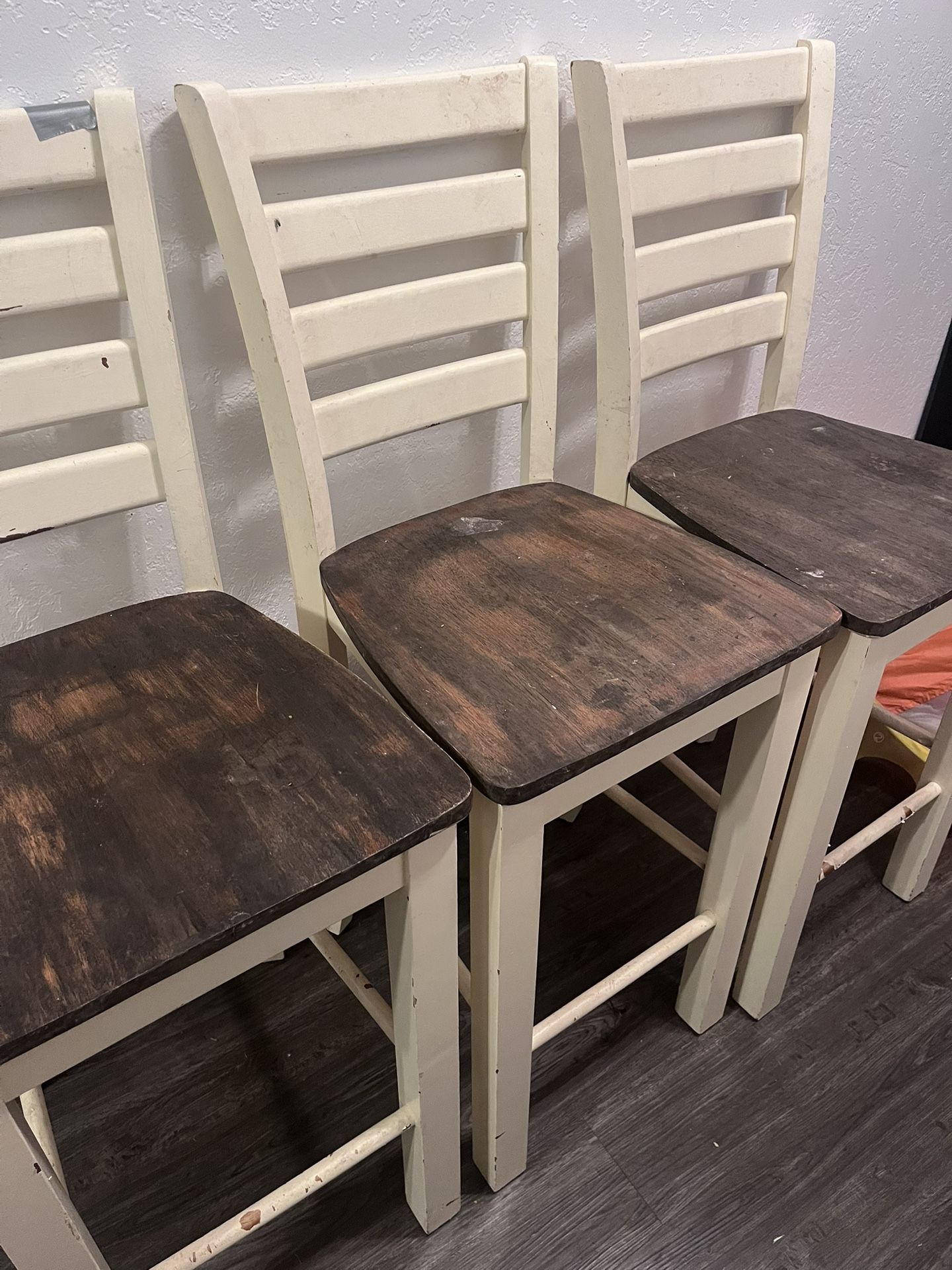 Bar Stools (4)