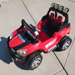 Kids 12v Ride On Truck/ SUV with/ LED Lights