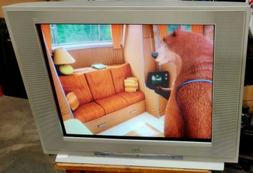32" CRT HDTV Flat screen Vizon Retro Gaming color television model 2004