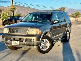 2004 Ford Explorer