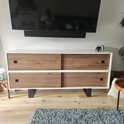 Tv  Stand
