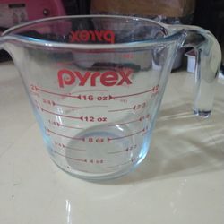 Vintage Pyrex 2 Cup Glass Measuring Cup