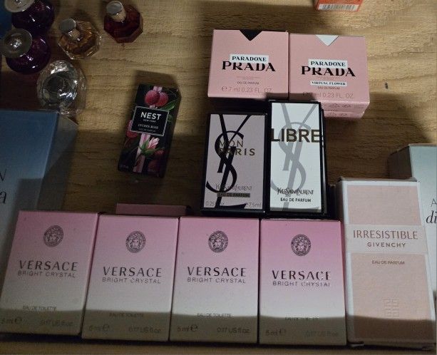 Mini Perfumes & Colognes