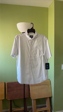 Men’s Medium Shirt