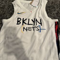 Jean-Michel Basquiat Nike Brooklyn Nets City Edition - Size 44