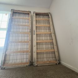 Twin Box Springs 