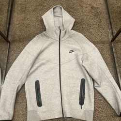 Nike Tech Sweater 