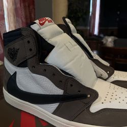 Jordan One 1 High Travis Scott