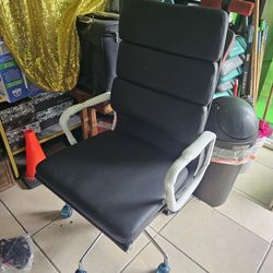 Black Leather Ergonomic Office Chair