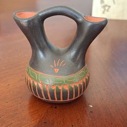 Small Indian clay vase 3 in tall by 2 3/4 in wide