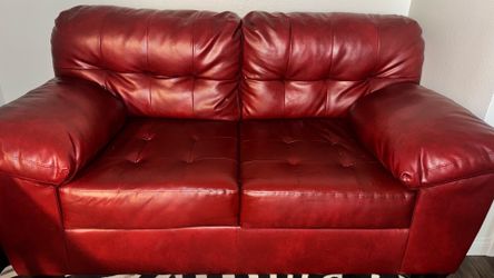 🔥 RED LEATHER SECTIONAL + MATCHING LOVESEAT 🔥