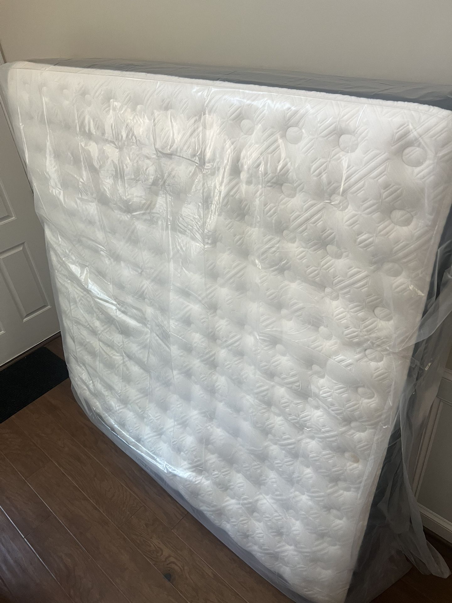 Stearns & Foster Luxury King Mattress