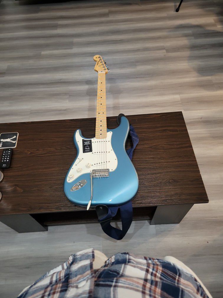 Fender Stratocaster Left Handed, Blue