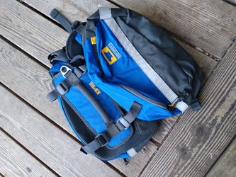 Mountainsmith K9 Canine Pack Size Medium Dog Hiking Mountain Smith