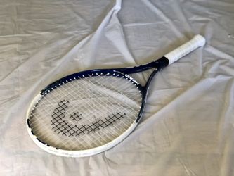 HEAD Ti. Tennis Racquet. 10$, several free tennis balls!