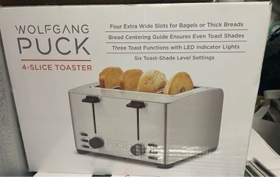 !BRAND NEW! Wolfgang Puck 4-Slice Toaster
