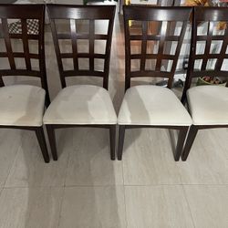Dining Table With 4 Chairs—- PRICE DROP! $80
