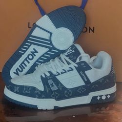 Brand New LV Trainer Men 