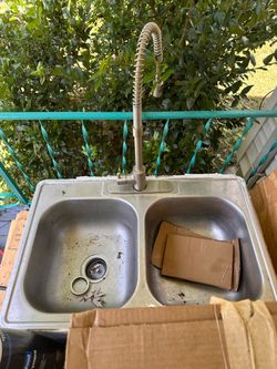Kitchen sink