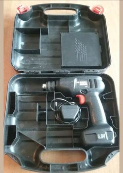 Black & Decker 6.0V Drill Set