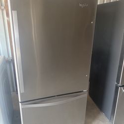 Whirlpool Stainless Refrigerator 33” Inch Wide 