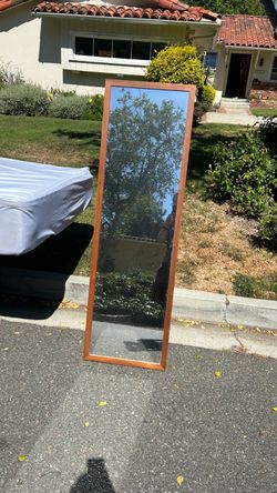 FREE FURNITURE Giveaway