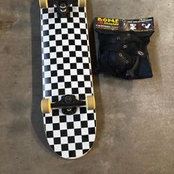 Skate Board + Knee & Wrist Guard