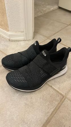 Women’s Workout Shoes size 9