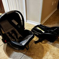 Infant Car Seat - SnugRide 35 Infant Car Seat