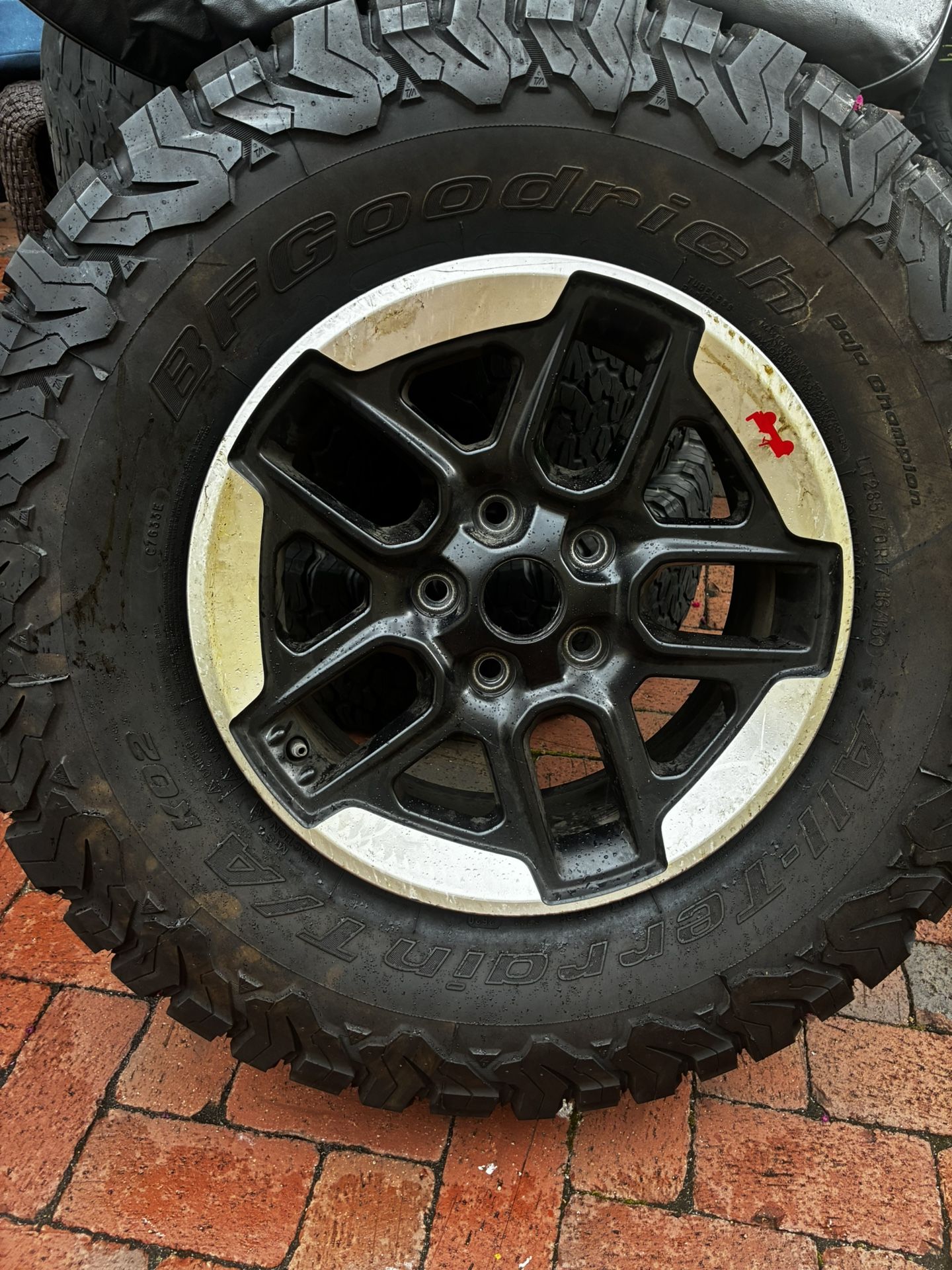 2020 Rubicon Wrangler Tires and rims