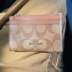 Coach SS Mini iD Case Signature Canvas