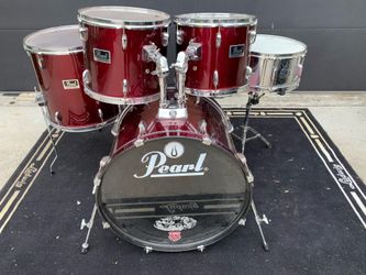 Pearl Forum Series 5pc Drum Set 22-16-13-12-14”