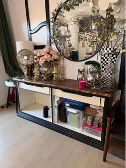 Solid Wood Hutch