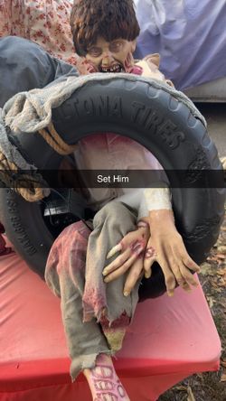 Rare Tire boy Zombie 