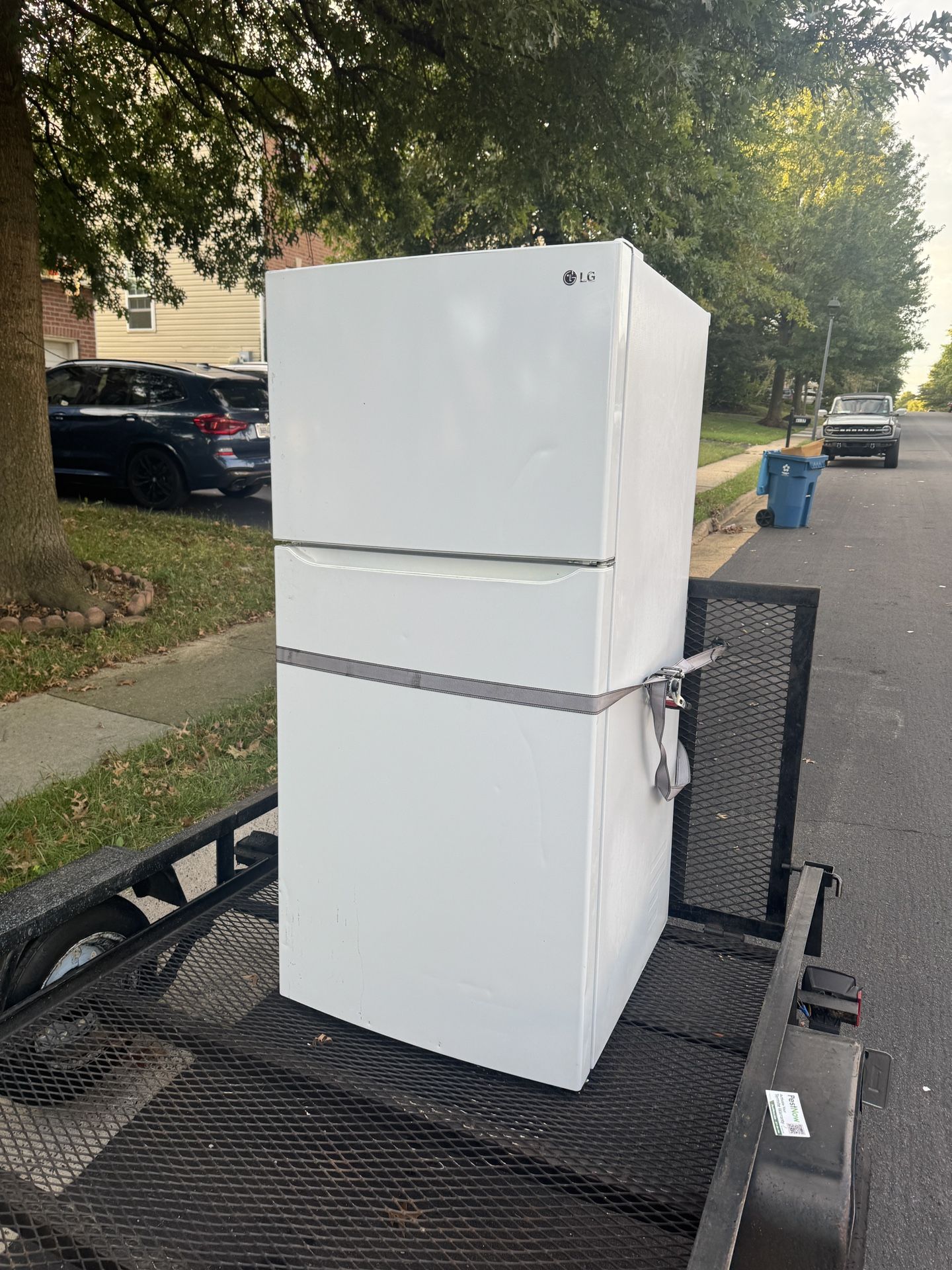 Refrigerator