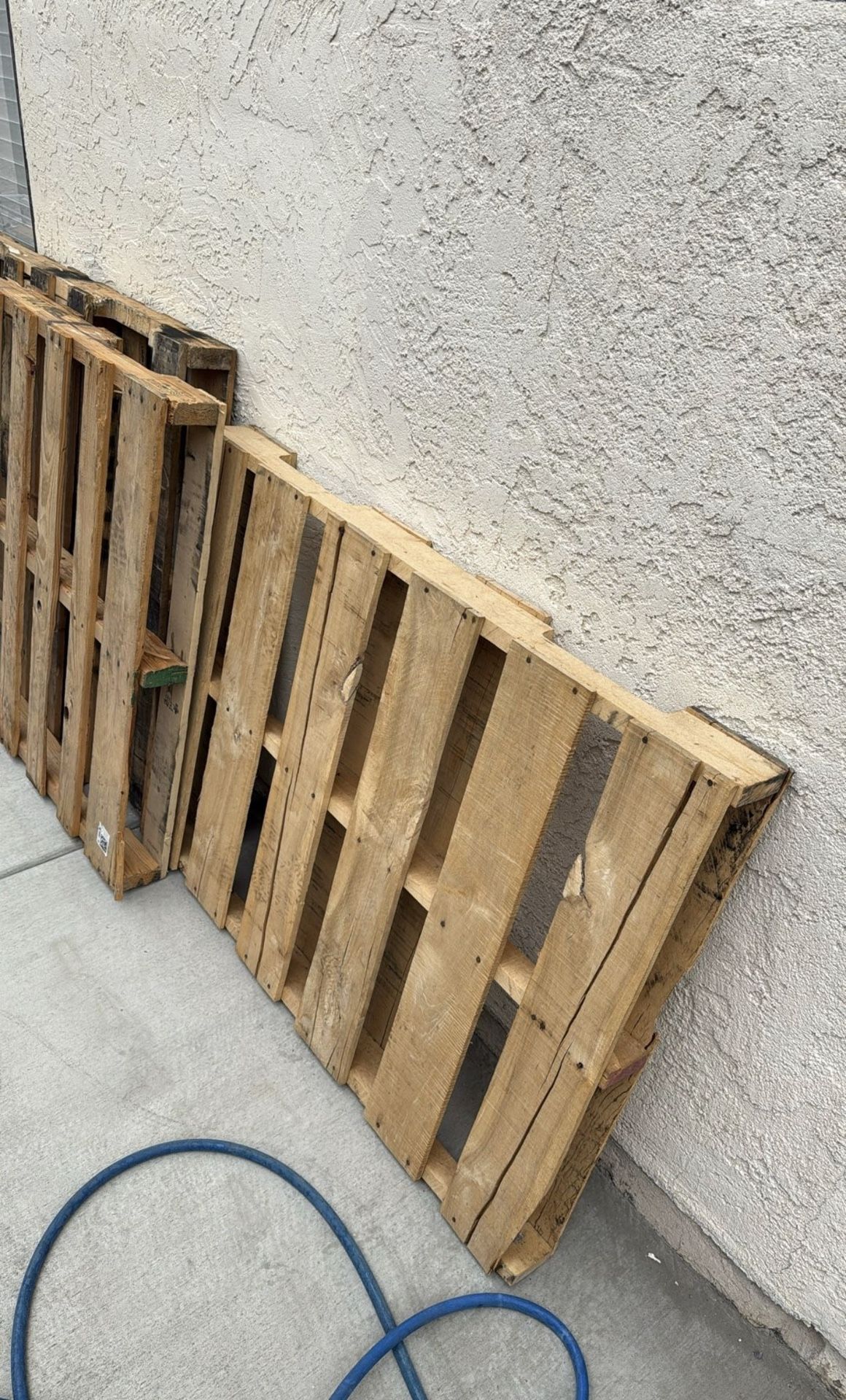 3 Pallets Wood 